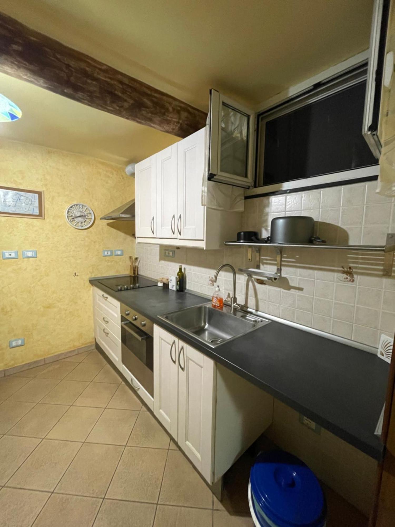 Bilocale Arredato Sestri Ponente Apartamento Génova Exterior foto